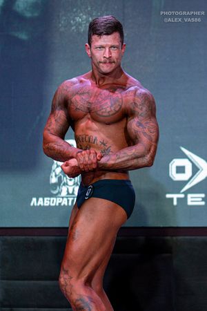 CLASSIC PHYSIQUE НОВИЧКИ